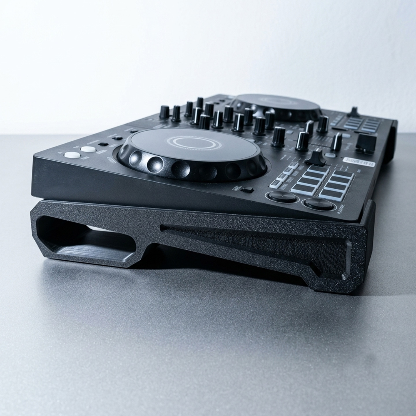 DJコントローラースタンドライザー、パイオニアDDJ-FLX - Dj Turntable Direct Drive のレビューと価格