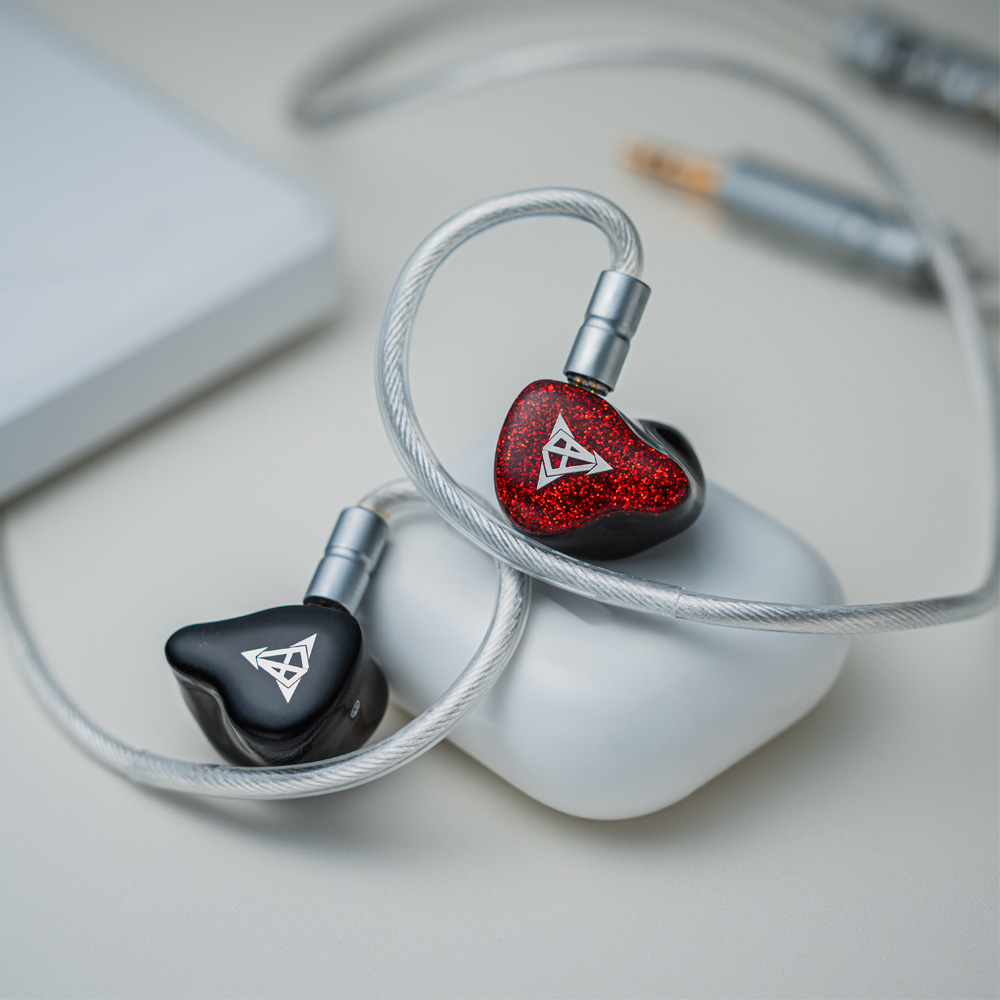 Hisenior IEM Mega5Est Bass+ 1D - Dj Headphones Professional のレビューと価格